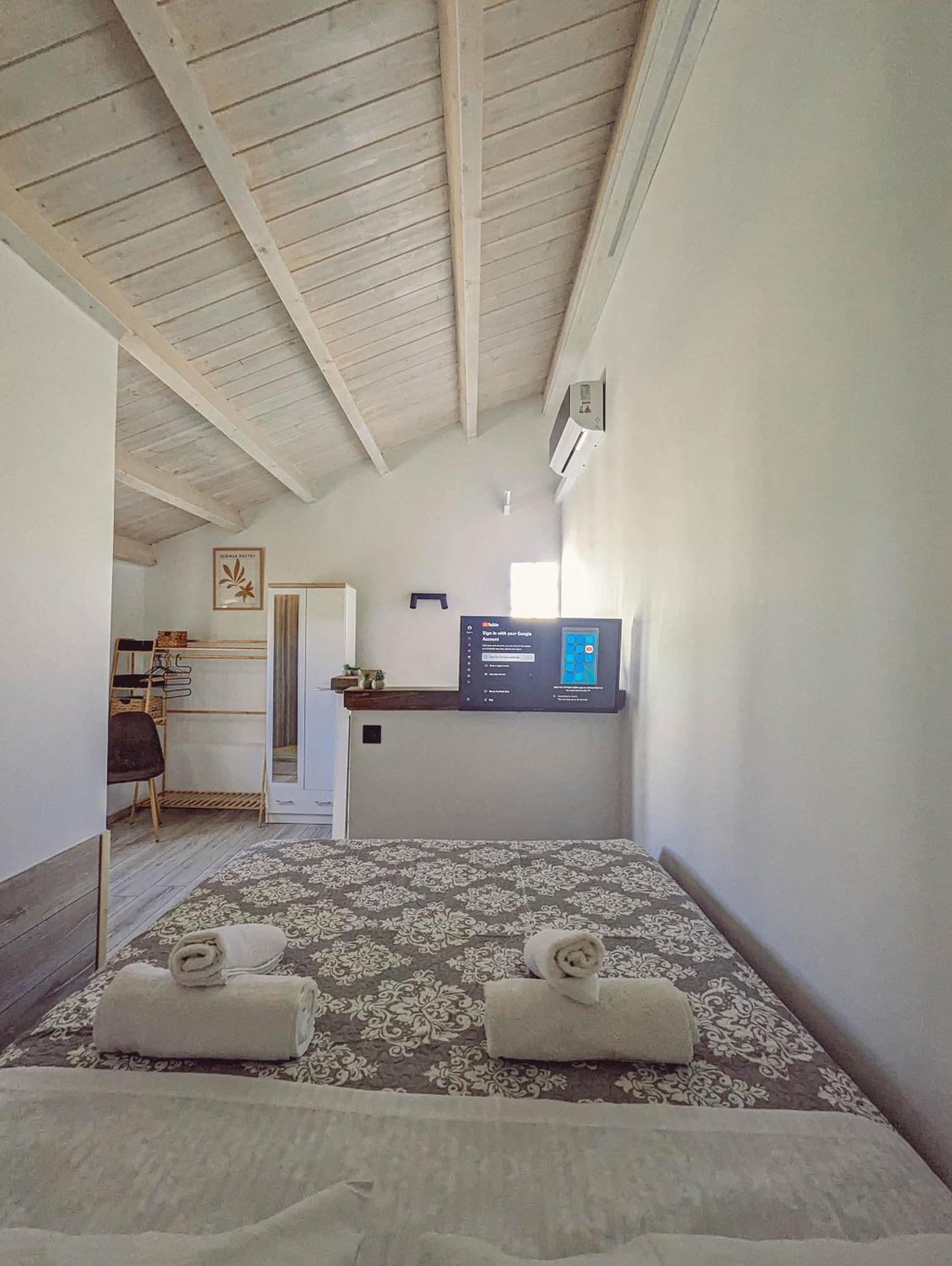Ionian Pearl Apartments And Suites Corfu  Exteriér fotografie